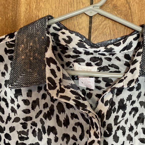 Chico's - Picture 3 of 3